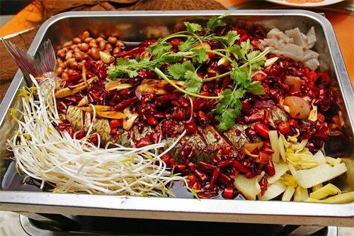 舌尖爆料烤鱼视频大全集,揭秘烤鱼视频大全集  第2张